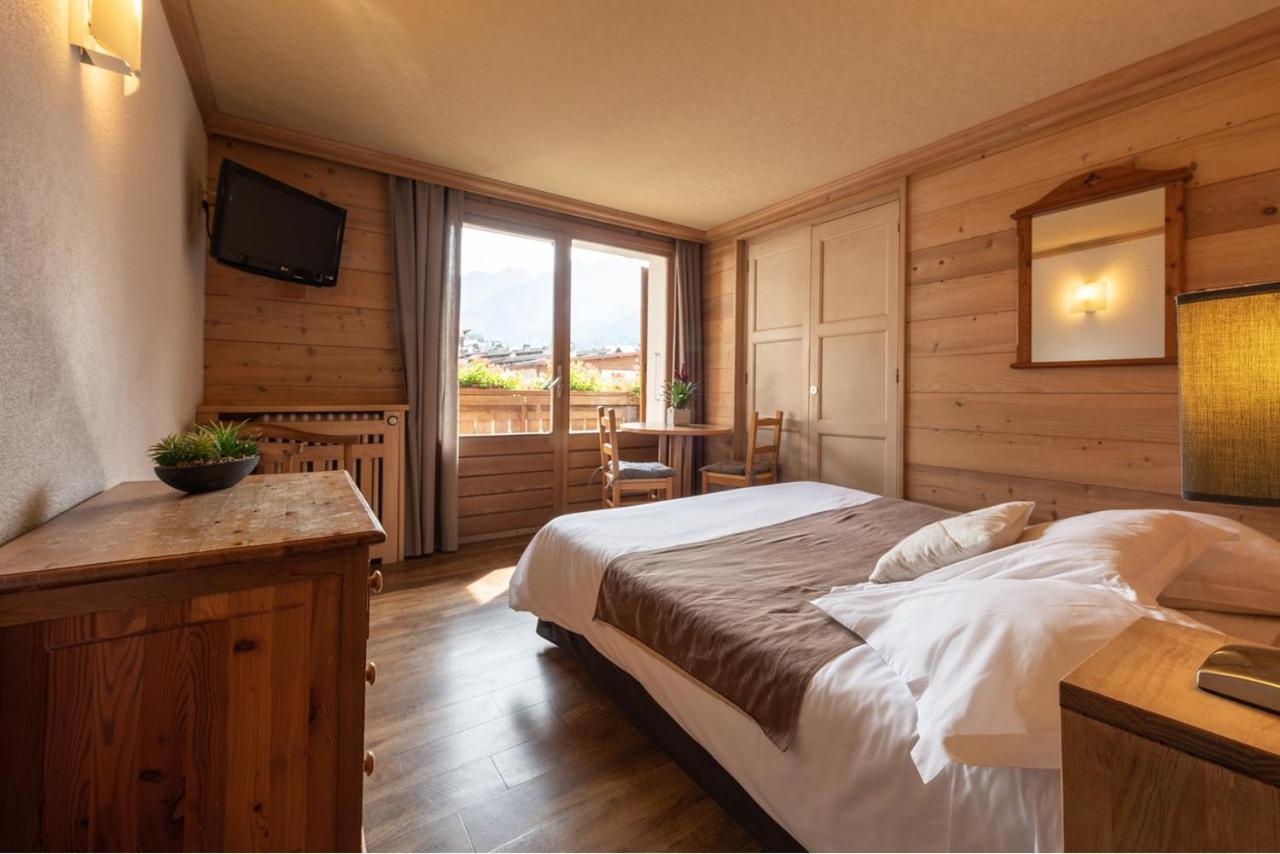 Hotel La Montagne La Clusaz Esterno foto